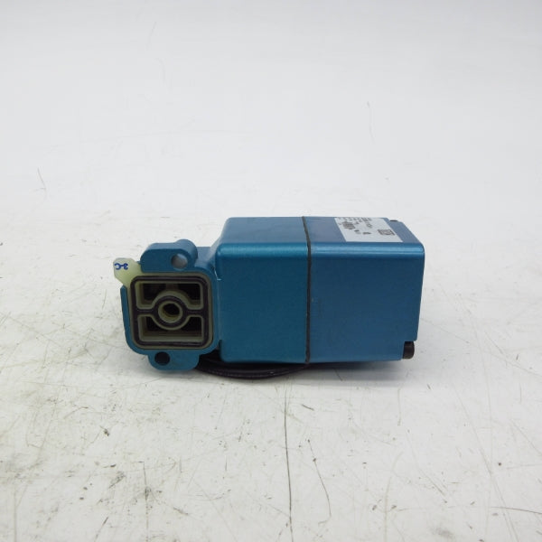 MAC 250B-111CA+ 24VDC NSMP