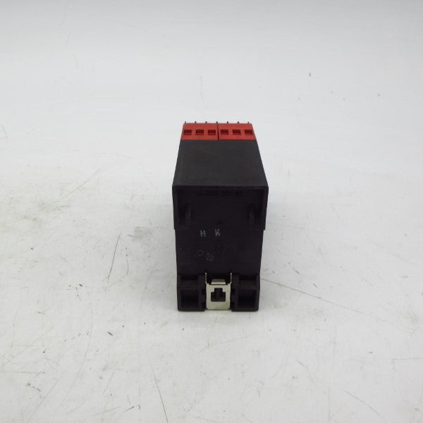 TELEMECANIQUE XPS-AS3440 115VAC NSMP