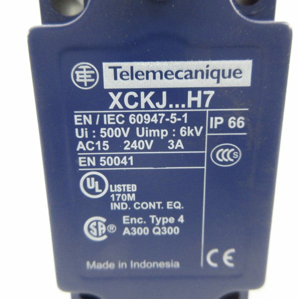 TELEMECANIQUE ZCKJ1H7 500V 3A NSNP