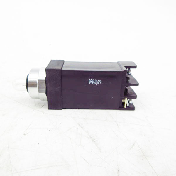 ALLEN BRADLEY 800T-PST16 SER. N 120V (WH) NSMP