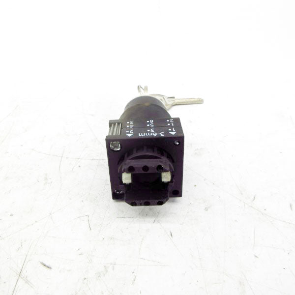 SIEMENS 3SB3000-5AD01 NSMP