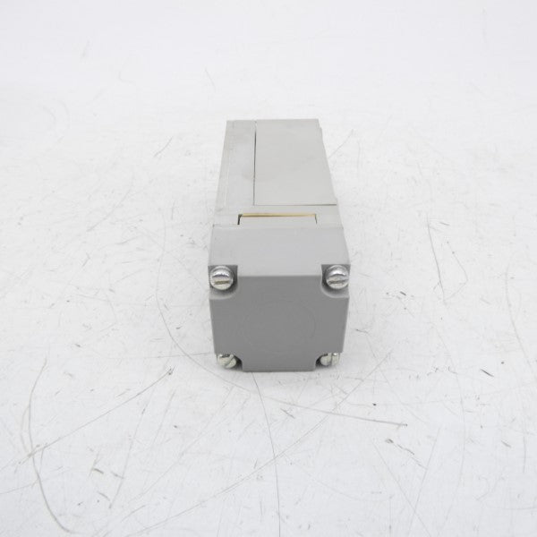 ALLEN BRADLEY 802PR-LBAA3 SER. E 20-250VAC/DC (WH) NSMP