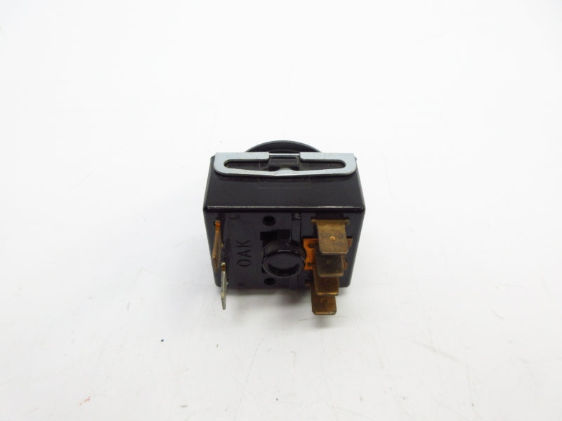 SWITCH 393S2M-E 120-240VAC 20A NSNP