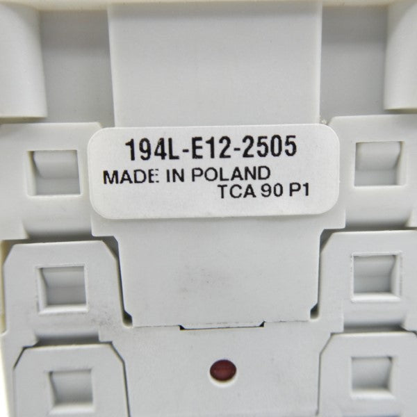ALLEN BRADLEY 194L-E12-2505 SER. A 690V 5.5A (BR/WH) NSMP