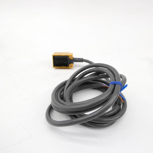 OMRON TL-N5ME1 10-30VDC 2M NSMP