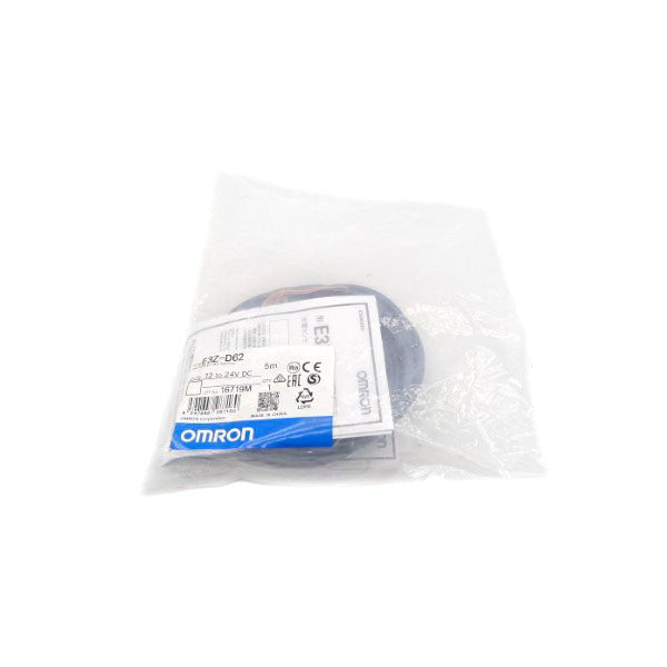 OMRON E3Z-D62 12-24VDC 5M NSMP