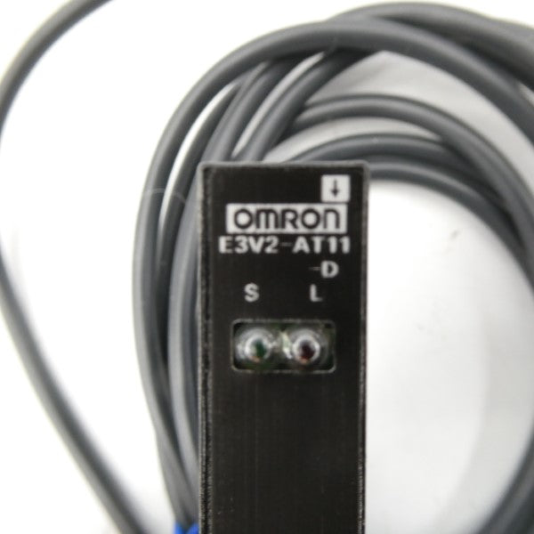 OMRON E3V2-AT11 10-30VDC NSMP