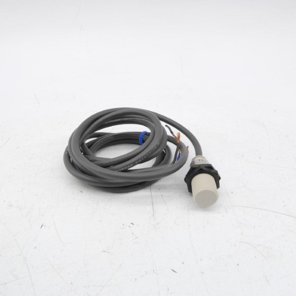 OMRON E2F-X5E2 12-24VDC NSMP