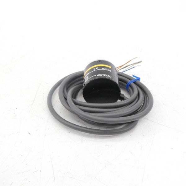 OMRON E6B2-CWZ6C 5-24VDC 600P/R 2M NSMP