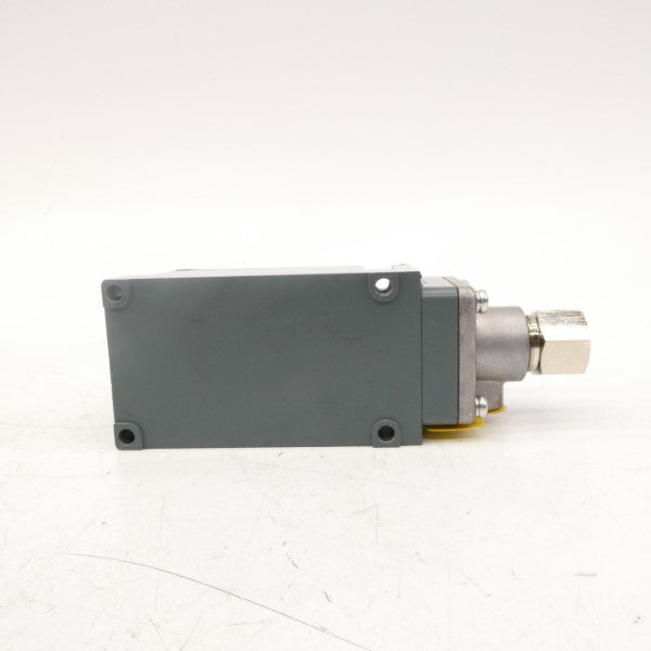 TAIHEI BOEKI TDZ-4 480VAC 10A NSMP