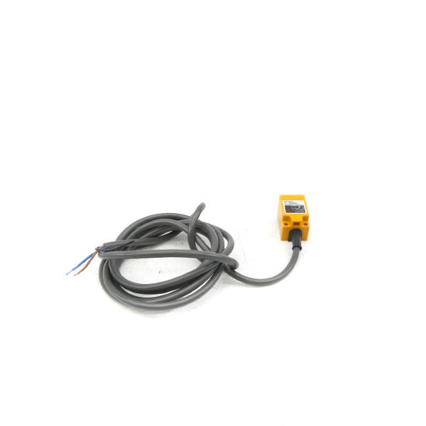 OMRON TL-N5ME1 10-30VDC NSNP