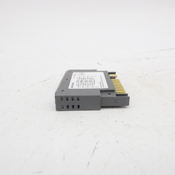 ALLEN BRADLEY 1734-OB8 SER. C F/W 3.022 24VDC NSMP