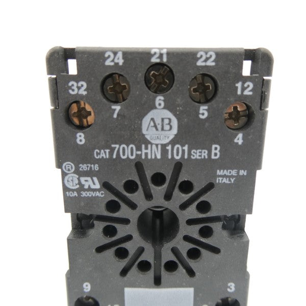ALLEN BRADLEY 700-HN101 SER. B 300VAC 10A (BK/YL) NSMP