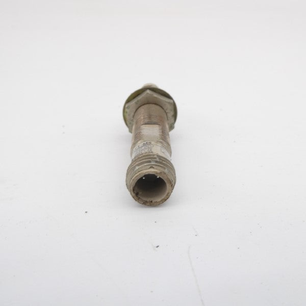 OMRON E2E2-X5MY1-M4 24-240VAC 1.2A UNMP