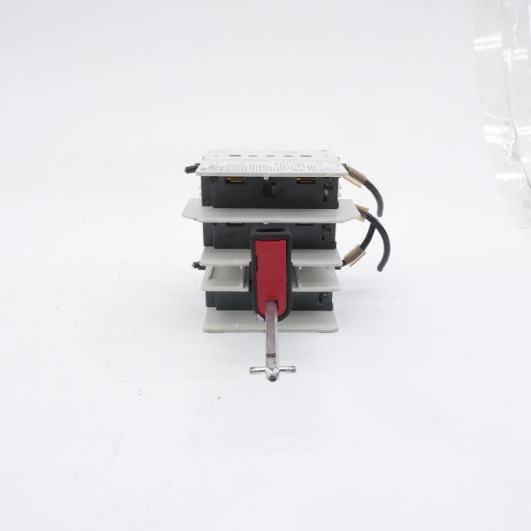 ABB OS30FACC12 600VAC 30A (AS PICTURED) UNMP