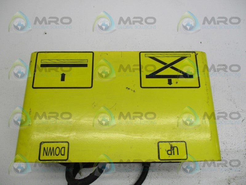 CONNTROL 892-2350-01 MOMENTARY ACTION FOOT SWITCH  UNMP