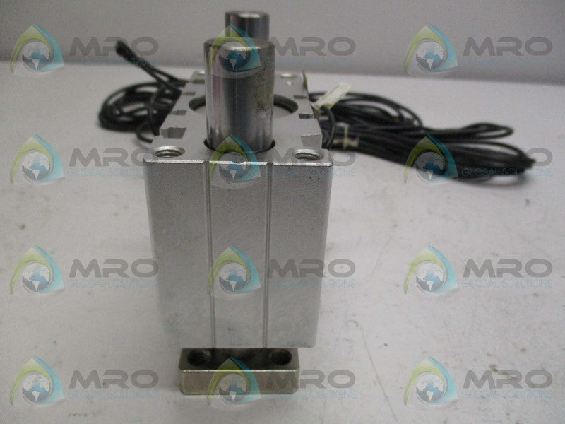 NUMATICS CGT040025L1ZCX CYLINDER  NSNP