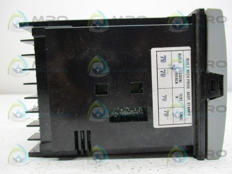 HONEYWELL DC3200-CE-1C0R-210-00000-E0-0 TEMPERATURE CONTROLLER  NSMP