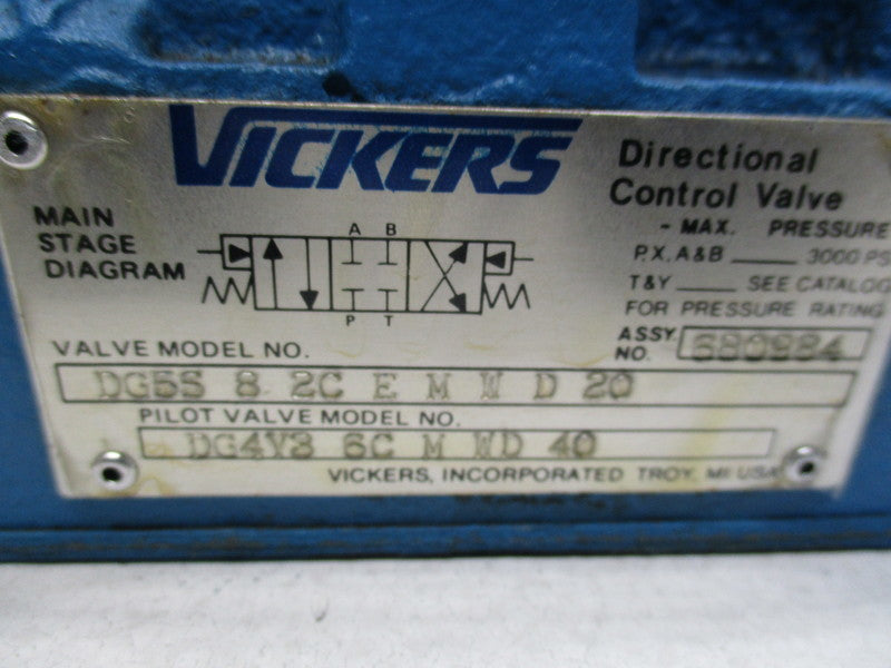 VICKERS DG4V-3-6C-M-W-D-40 SOLENOID VALVE (AS PICTURED)  NSNP