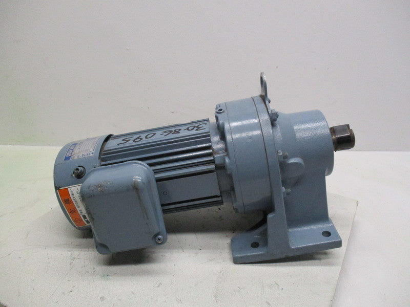 SUMITOMO CNHM05-4105-B-87 RATIO: 87 INDUCTION GEARMOTOR  NSNP