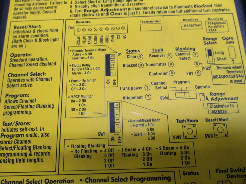 STI MS4332B-2 LIGHT CURTAIN CONTROLLER  UNMP