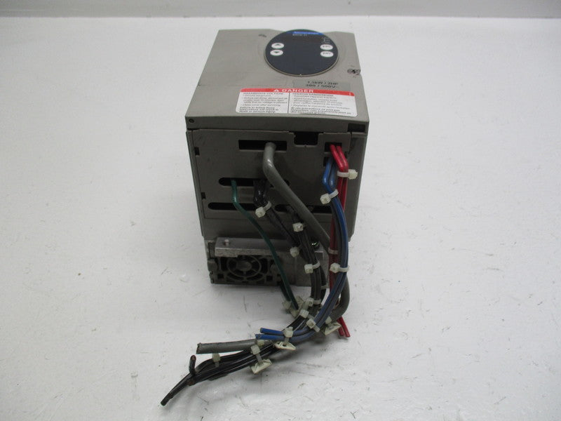TELEMECANIQUE ATV31HU15N4 AC INVERTER DRIVE  UNMP