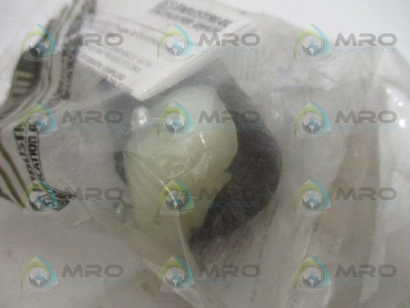 LEVITON 4720-C  NSMP