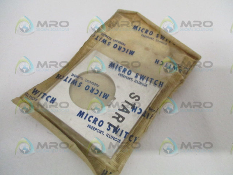 MICRO SWITCH PTNB28 ACCESSORY PLATE FOR PUSHBUTTON NSMP