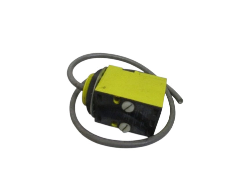 BANNER ENGINEERING SM912F PHOTOELECTRIC SENSOR UNMP