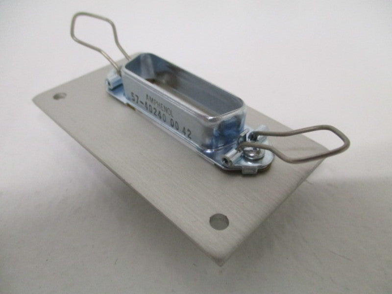 AMPHENOL CORPORATION 57-40240 0042 CONNECTOR NSNP