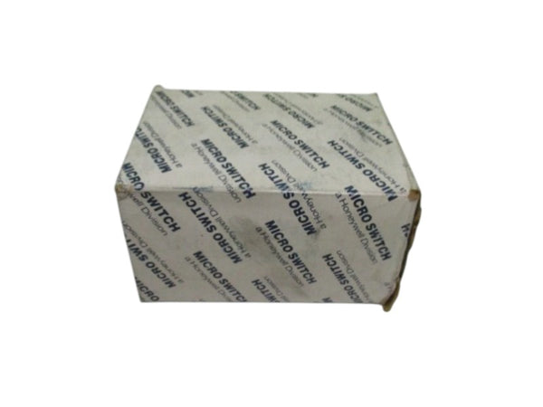 MICRO SWITCH FE-PE2 PHOTOELECTRIC RELAY NSMP