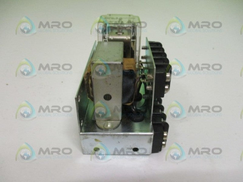 MICRO SWITCH FE-PE2 PHOTOELECTRIC RELAY NSMP