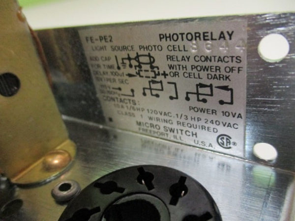 MICRO SWITCH FE-PE2 PHOTOELECTRIC RELAY NSMP