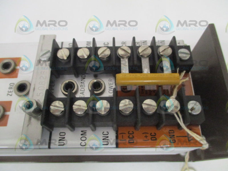 MOORE TCA/J-25MV/DX1X3/24DC/-AD-AR5-HSSTD THERMOCOUPLE ALARM NSNP
