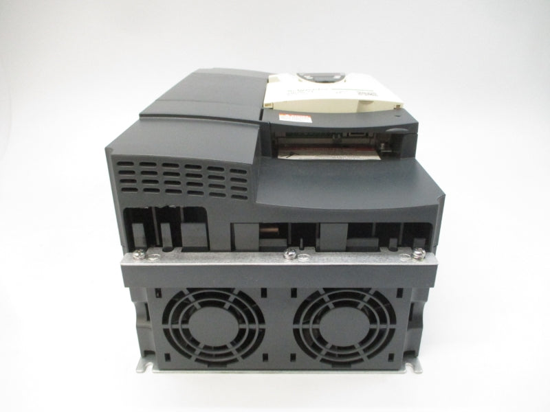 SCHNEIDER ELECTRIC ATV71HD18N4Z 380-480V 45.5A UNMP