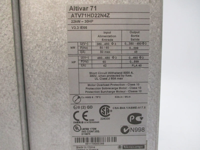 SCHNEIDER ELECTRIC ATV71HD22N4Z 380-480V 48A UNMP