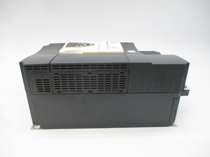 SCHNEIDER ELECTRIC ATV71HD18N4 380-480V 45.5A UNMP