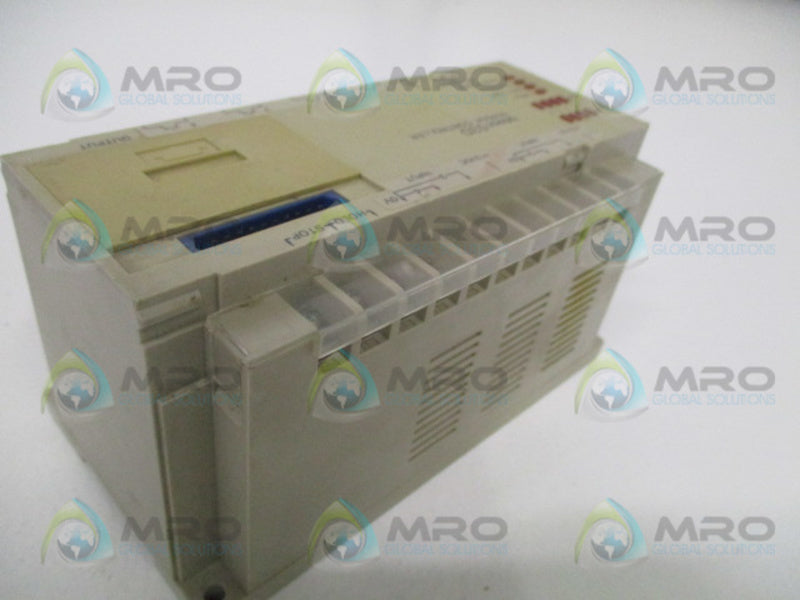 OMRON S3D-CC PHOTOELECTRIC SENSOR CONTROLLER UNMP