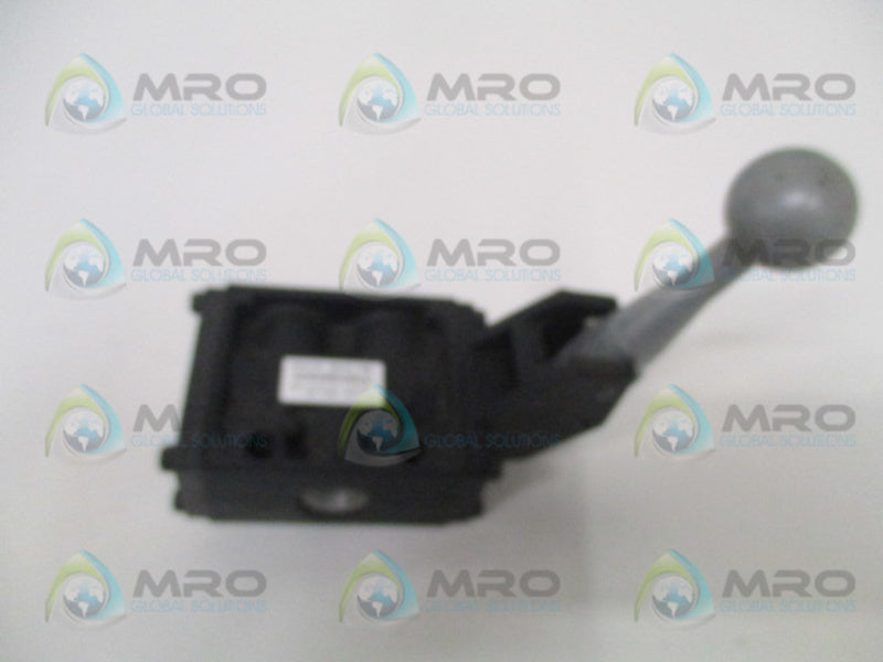 PENN-AIR K41EA00KC0KL0 LEVER OPERATED VALVE *NEW NO BOX*