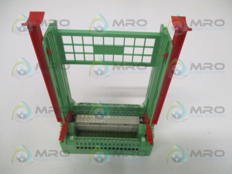 PHOENIX CONTACT SKBI64/F48 2264093 PLUG-IN CARD HOLDER NSMP