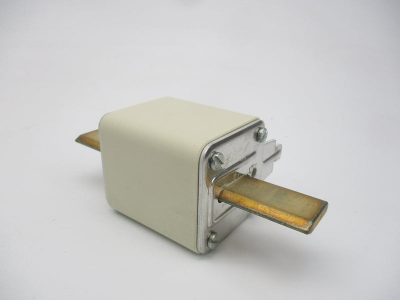 SIEMENS 3NA3352 500VAC 315A (PKG OF 3) NSMP