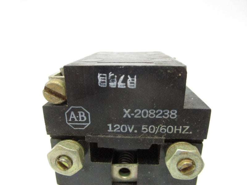 ALLEN BRADLEY 800T-PB16 600VAC (NO BULB) UNMP
