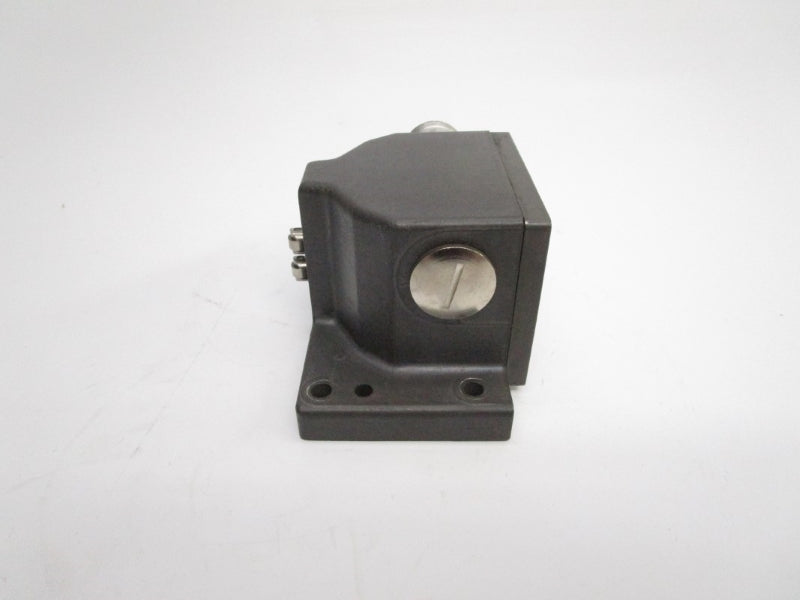 EUCHNER RGBF02R12-502 250V 10A UNMP