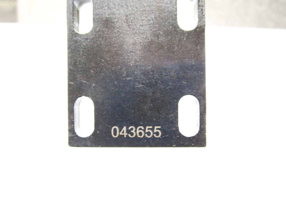 BRACKET 043655 NSNP