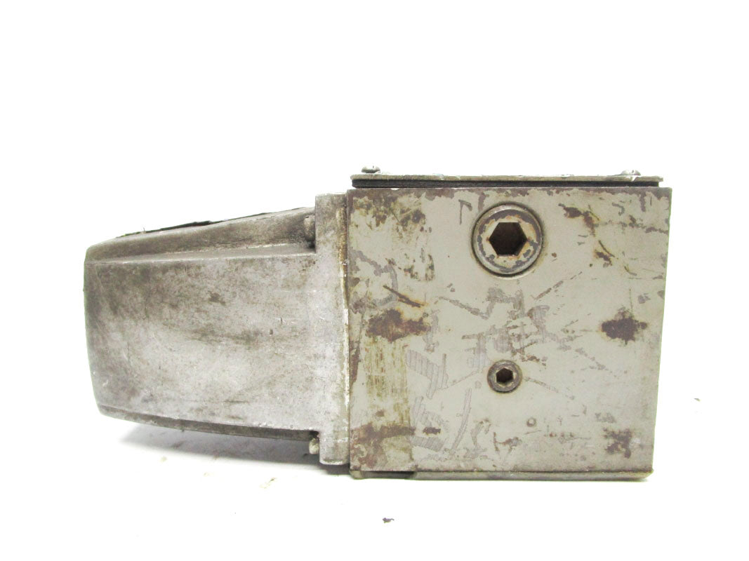 VICKERS DG4S4012N51 3000PSI 115V .64A UNMP
