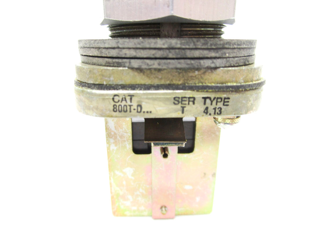 ALLEN BRADLEY 800T-D6M SER. T (WH) NSMP