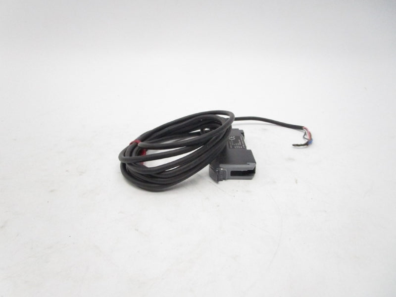 KEYENCE LV-11SB 12-24VDC NSMP