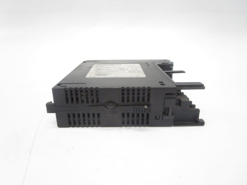 FANUC IC693MDL330F 120/240VAC 2A (NO DOOR) UNMP