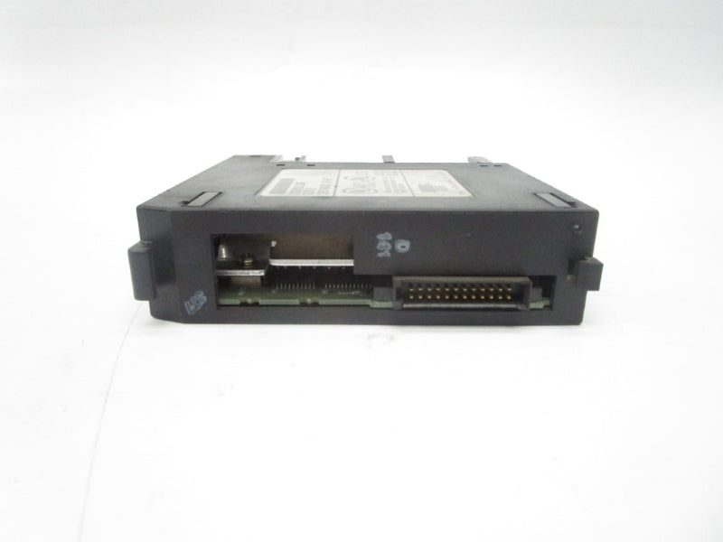 FANUC IC693MDL330F 120/240VAC 2A (NO DOOR) UNMP