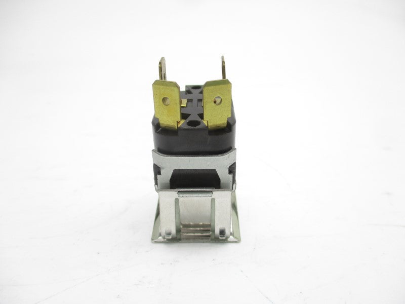 MCGILL 0811-1310 277VAC 20A NSNP